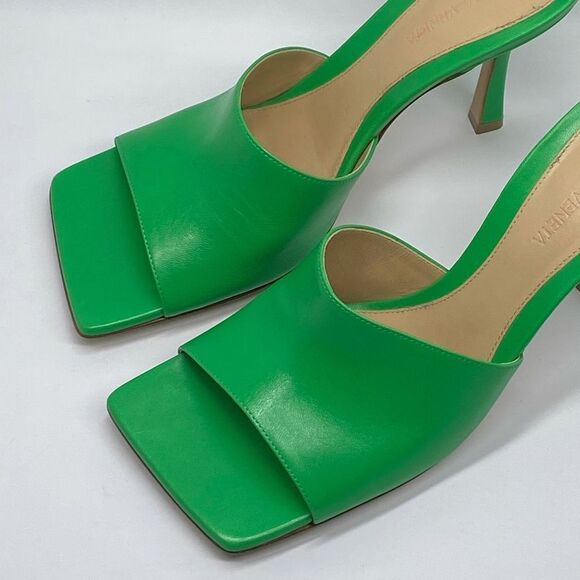 Bottega Veneta Stretch Leather Mules size 37.5 - Picture 5 of 13